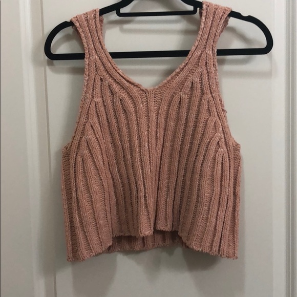 Boutique blush sweater crop. Size S. - Picture 1 of 3